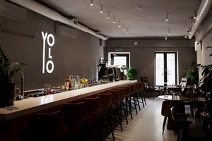 Yolo bar and kitchen