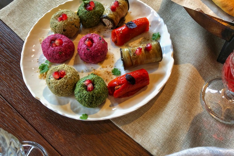 Ассорти пхали (из зеленой фасоли, из свеклы, из шпината, из перца,баклажаны с грецкими орехами)